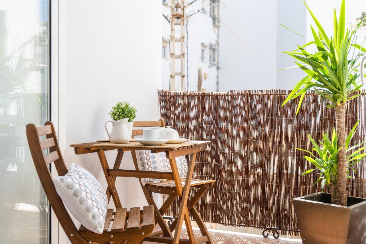 Puerto Rico Apartments Ruzafa Mid-Term บาเลนเซีย ภายนอก รูปภาพ