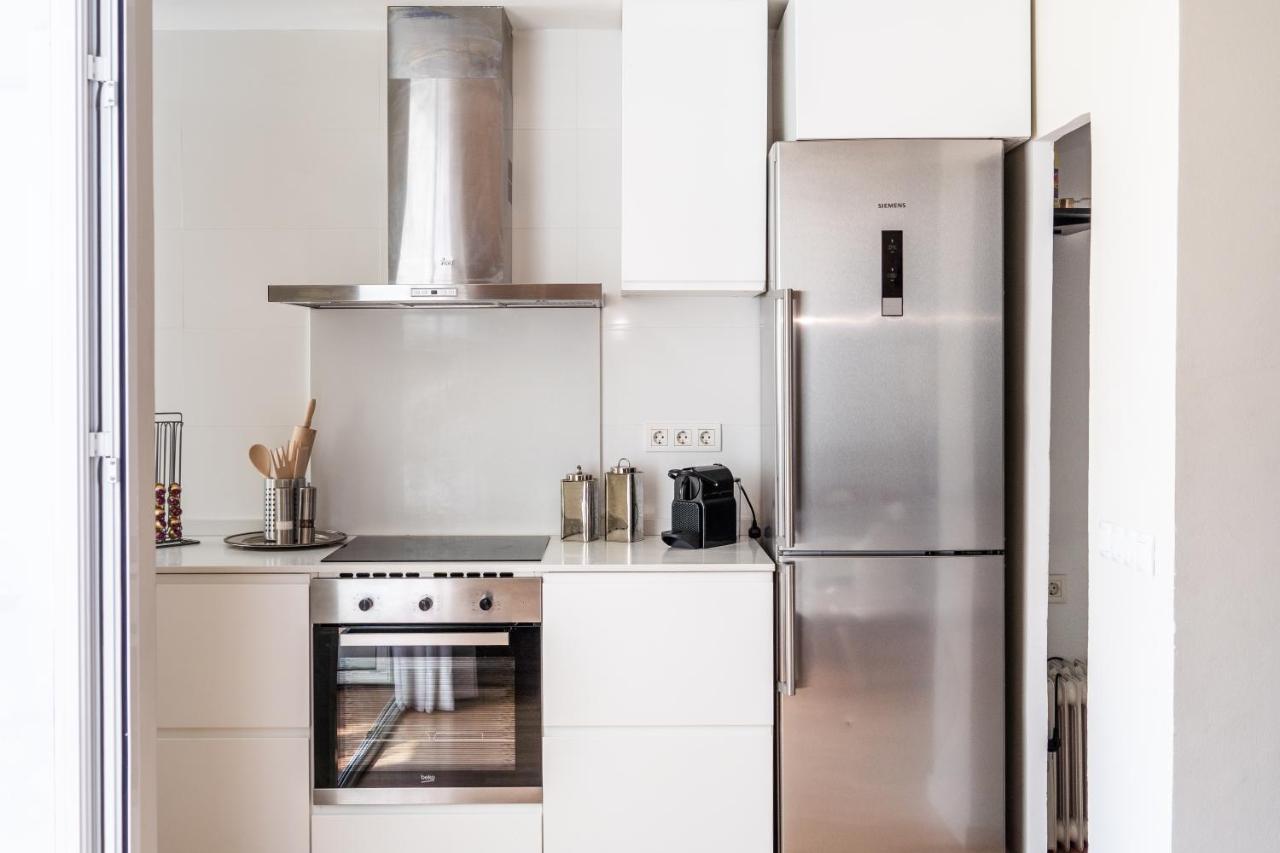 Puerto Rico Apartments Ruzafa Mid-Term บาเลนเซีย ภายนอก รูปภาพ