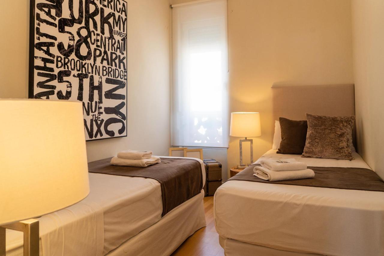 Puerto Rico Apartments Ruzafa Mid-Term บาเลนเซีย ภายนอก รูปภาพ
