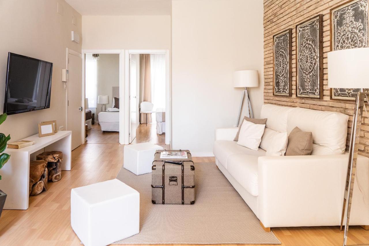 Puerto Rico Apartments Ruzafa Mid-Term บาเลนเซีย ภายนอก รูปภาพ